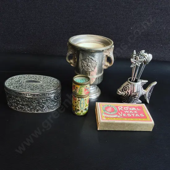 MIX OF VINTAGE ITEMS , INCLUDING MATCHES, TRINKET BOX, DECORATIVE FISH PICKS, ETC, TALLEST H 9 CM