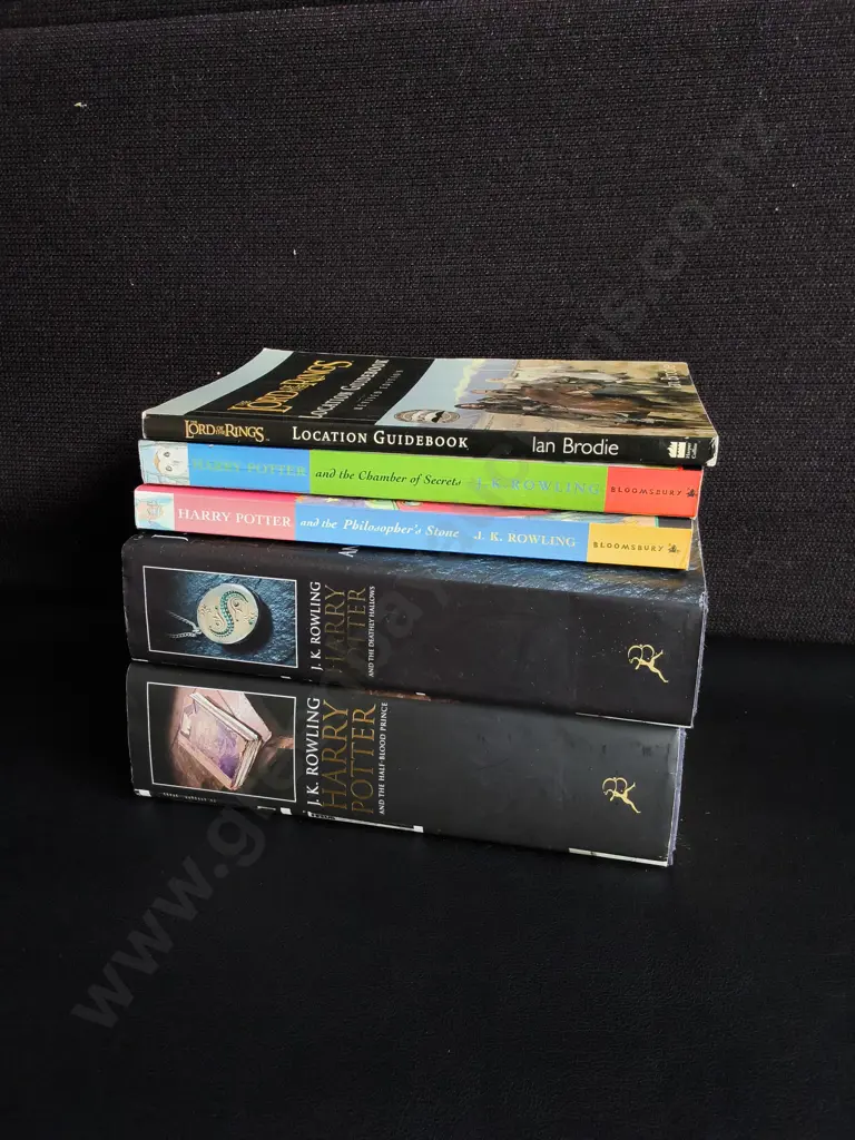 5 HARRY POTTER AND LORD OF THE RINGS BOOKS Image 1++