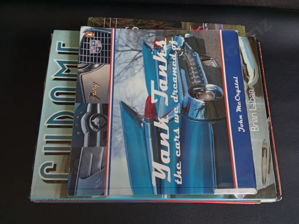4 BOOKS ON CLASSIC CARS Image 1++