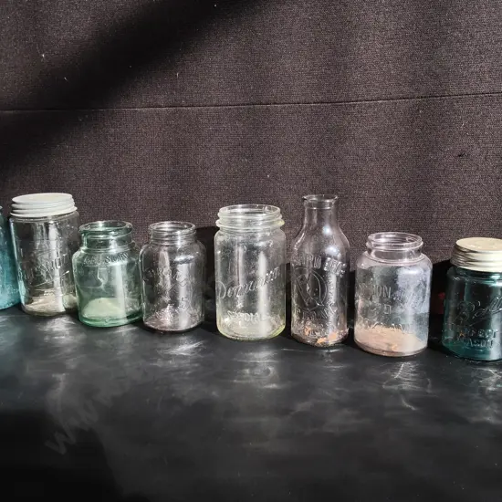 COLLECTION OF 10 VINTAGE GLASS JARS, TALLEST H 19 CM