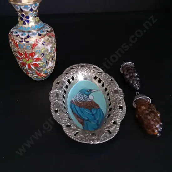 2 VINTAGE GERMAN GLASS KUGEL ORNAMENTS L8CM, SILVER PLATED TRINKET DISH L19CM AND A CHINESE BRASS VASE H15CM