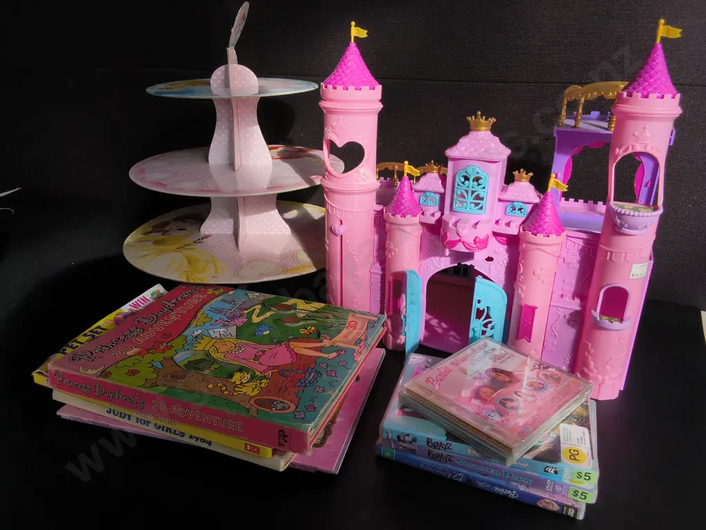 MIX OF TOYS, BOOKS, DVDS, ETC Image 1++