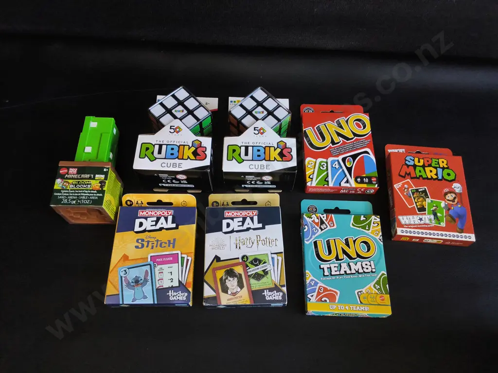 8 BRAND NEW GAMES AND PUZZLES Image 1++