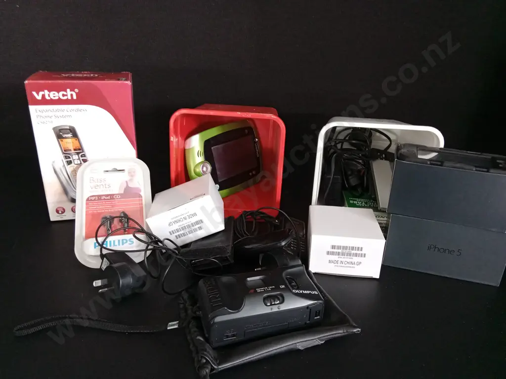 ASSORTED ELECTRICAL ITEMS Image 1++