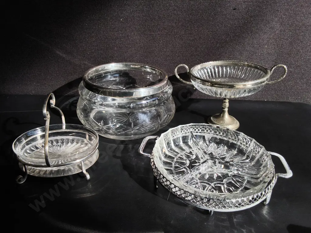 VINTAGE GLASS AND SILVER PLATED TABLEWARE, 4 PIECES, TALLEST H 14 CM Image 1++