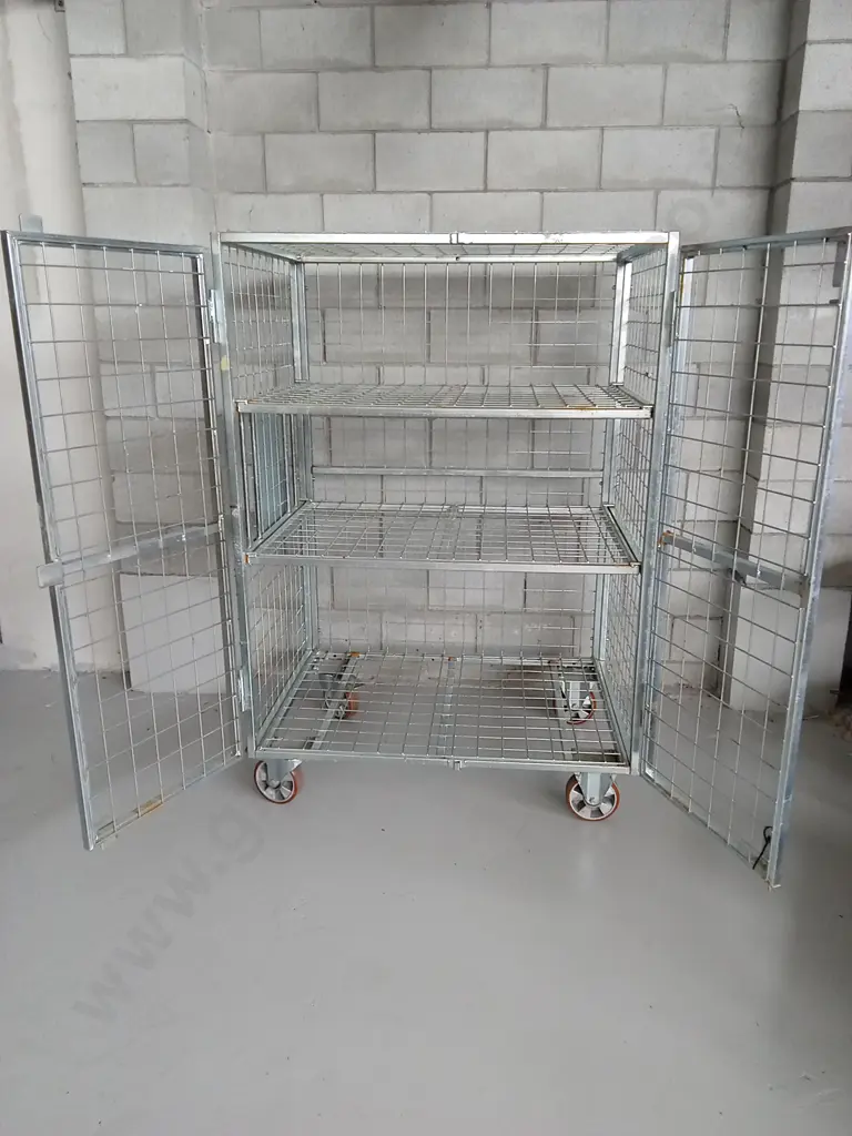 LARGE METAL CAGE ON WHEELS WITH 3 TIERS, H 148CM X W 116CM X D 84CM. Image 1++