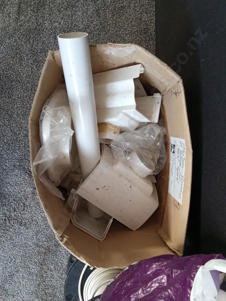 BOX OF PVC PARTS INCLUDING 2 WHEELS OF TPS CABLES Image 1++