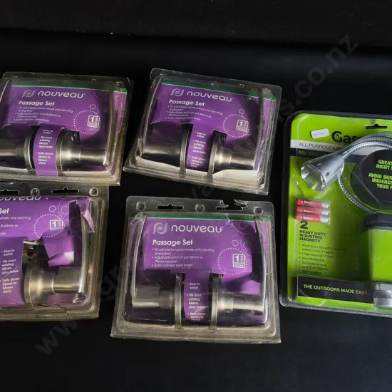 5 PIECES BRAND NEW PASSAGE SETS AND GRILL LIGHT