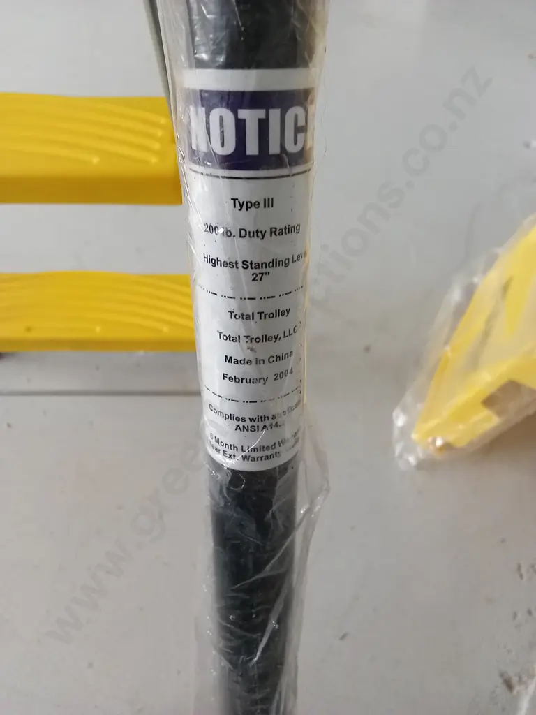 BRAND NEW TOTAL TROLLEY STEP LADDER Image 1++