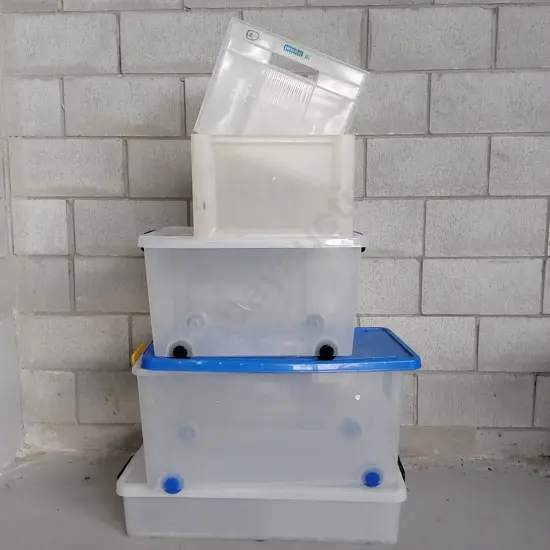 6 PLASTIC BOXES