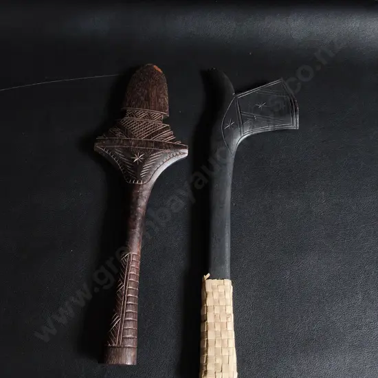 VINTAGE FIJIAN HAND CARVED WOODEN WAR CLUB REPLICAS, TALLEST H 30 CM