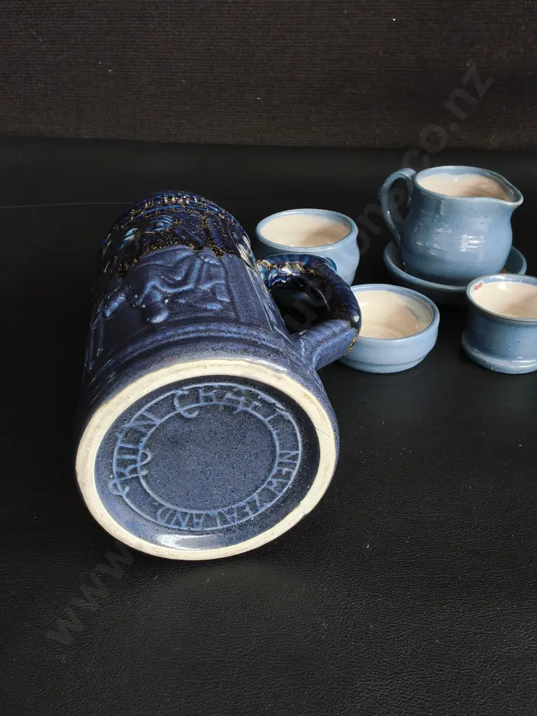 BLUE STUDIO POTTERY, INCLUDING STONEWARE STEIN, TALLEST H 18 CM Image 1++
