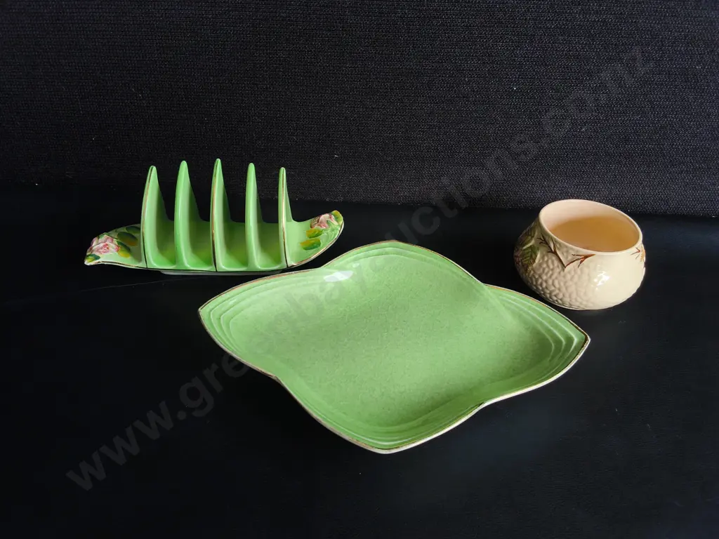 VINTAGE BRITISH BREAKFAST ITEMS, ROYAL WINTON AND WADE, 3 PIECES, WIDEST W 23 CM Image 1++
