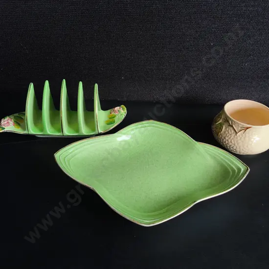 VINTAGE BRITISH BREAKFAST ITEMS, ROYAL WINTON AND WADE, 3 PIECES, WIDEST W 23 CM