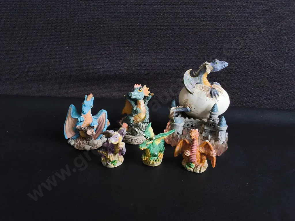 COLLECTION OF RESIN DRAGON FIGURINES, 6 PIECES, TALLEST H 11 CM, DAMAGE PICTURED Image 1++