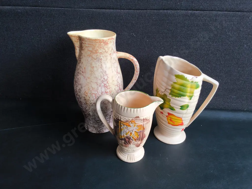 3 VINTAGE SYLVAC CERAMIC JUGS, MADE IN ENGLAND, TALLEST H 26 CM Image 1++
