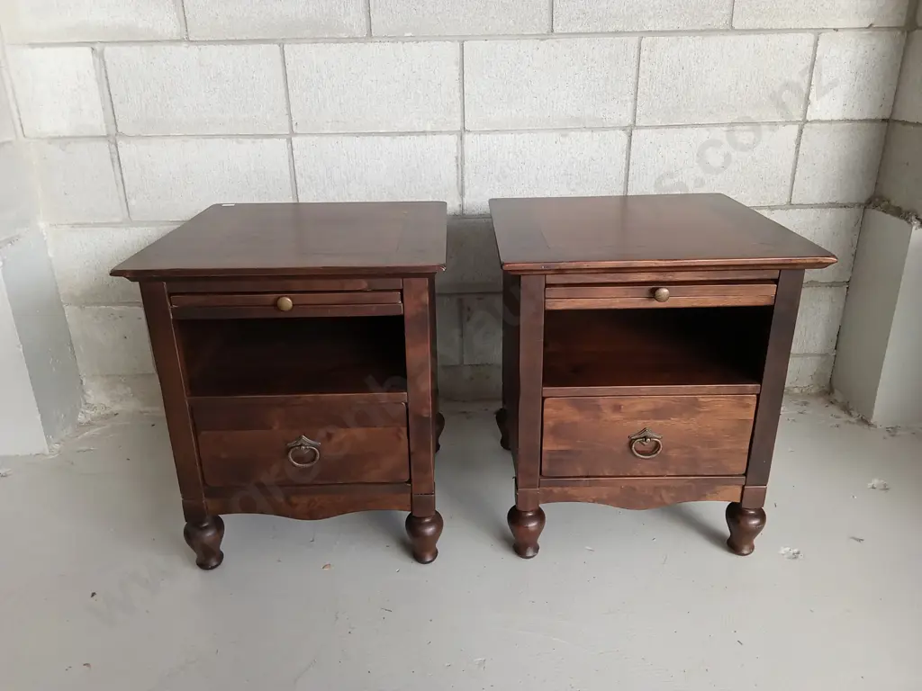 PAIR OF MARKS & SPENCER BEDSIDE TABLES, THE MANDERVILLE COLLECTION, H 59CM X W 51CM X D 50CM Image 1++