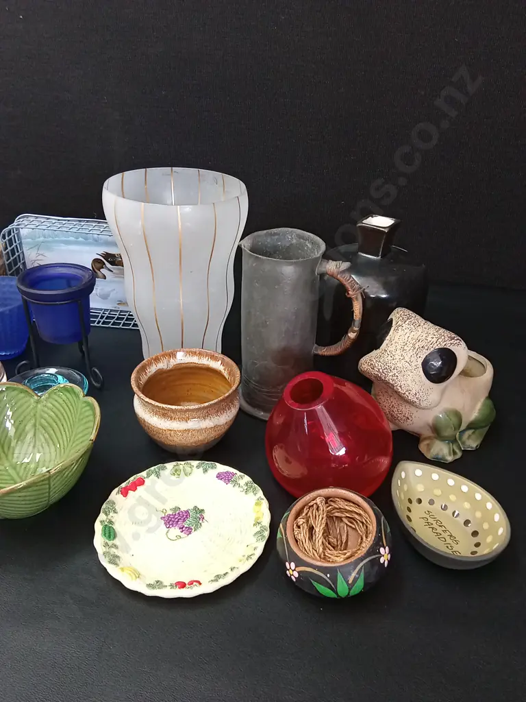 COLLECTION OF HOME DECOR TALLEST H19CM Image 1++
