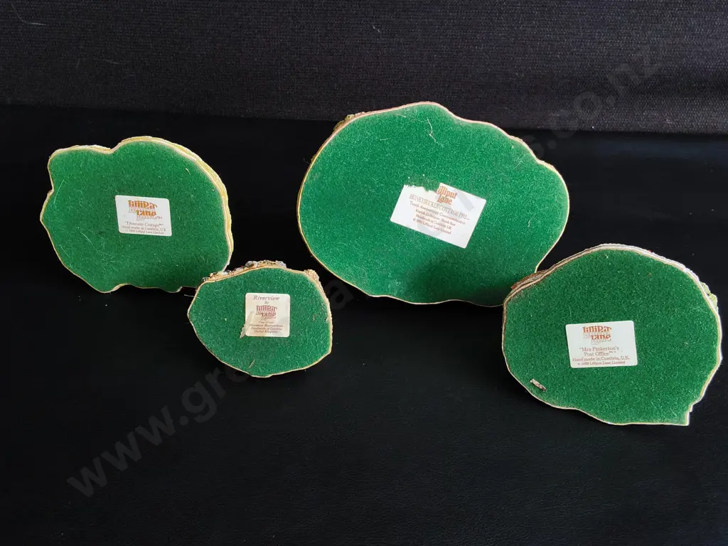 5 VINTAGE LILLIPUT LANE MINIATURE COTTAGES, HANDMADE IN ENGLAND, TALLEST H 10 CM Image 1++