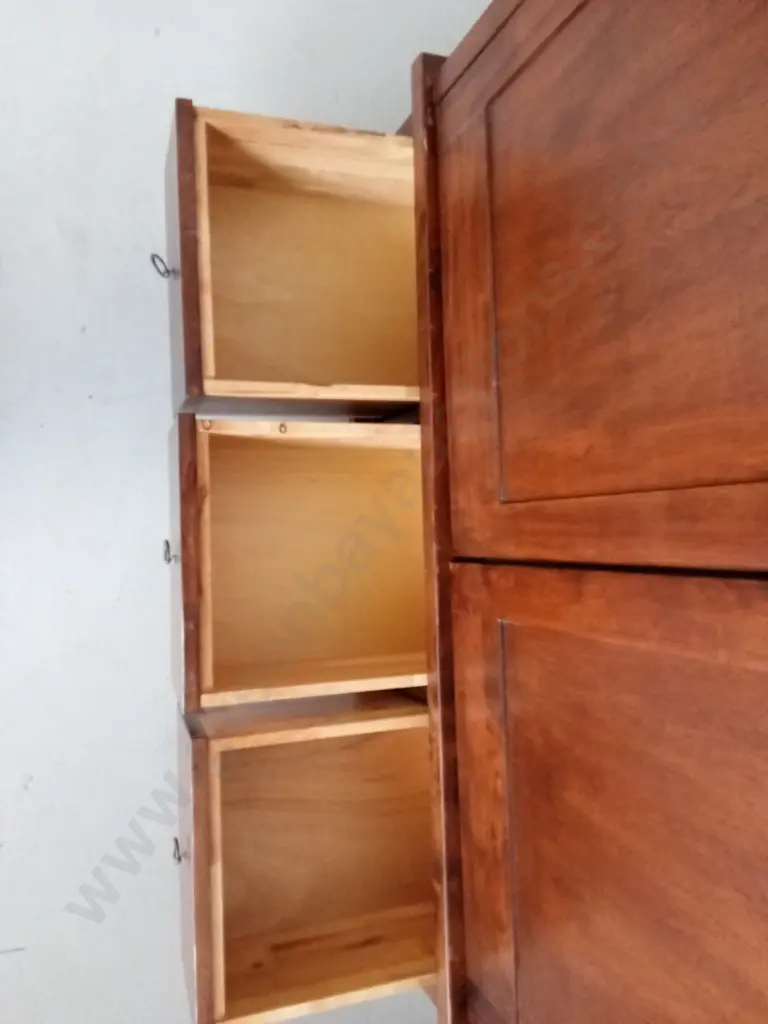 WILLIS AND GAMBIER WOODEN TWO DOOR WARDROBE, H 196CM X W 121CM X D 61CM Image 1++