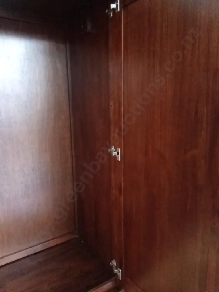 WILLIS AND GAMBIER WOODEN TWO DOOR WARDROBE, H 196CM X W 121CM X D 61CM Image 1++