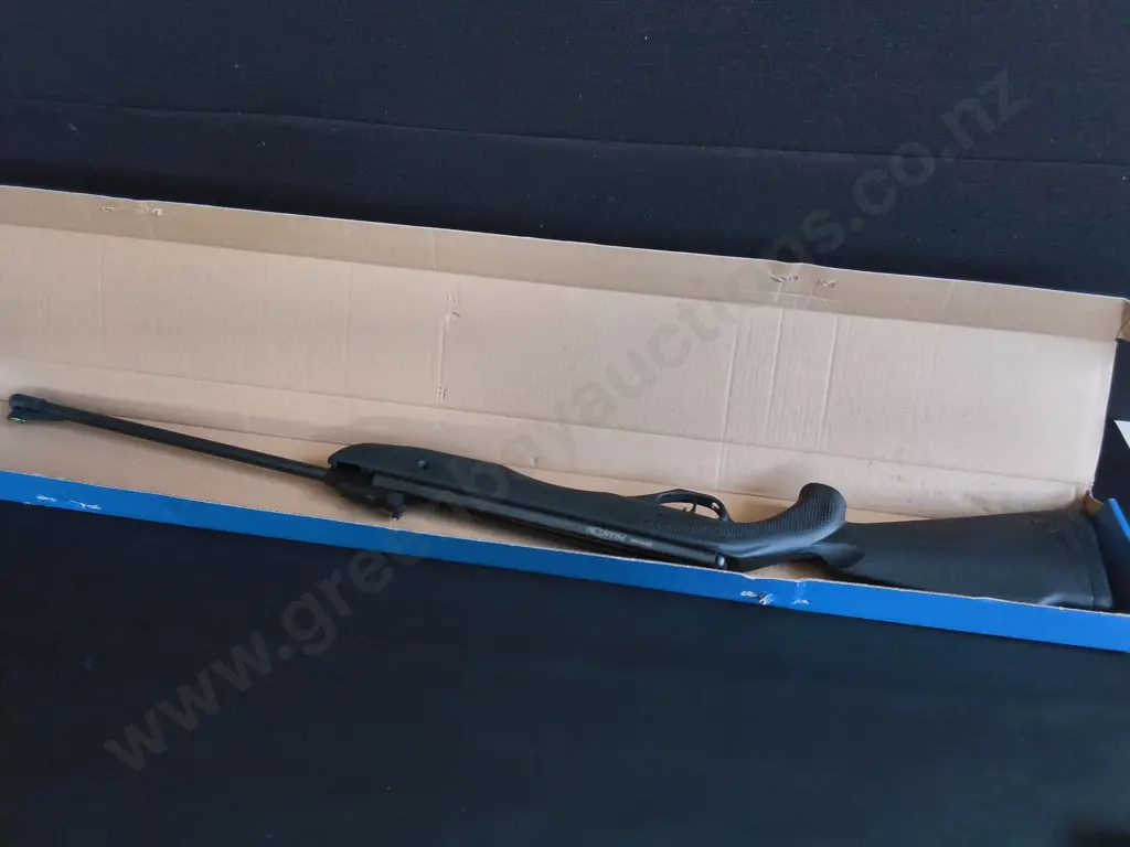 CROSMAN PHANTOM BREAK BARREL AIR RIFLE, BOXED Image 1++