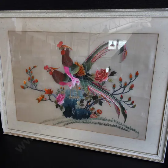 VINTAGE FRAMED CHINESE SILK EMBROIDERY ART, H 49 CM X W 64 CM