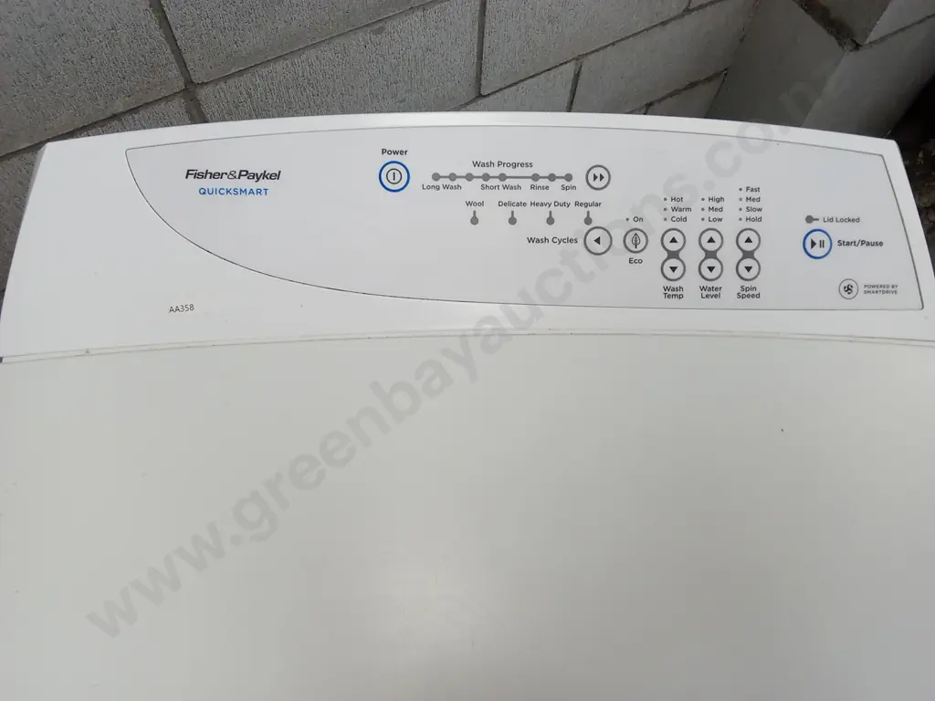 FISHER&PAYKEL QUICK SMART WASHING MACHINE, H 100CM X 60CM X 60CM Image 1++