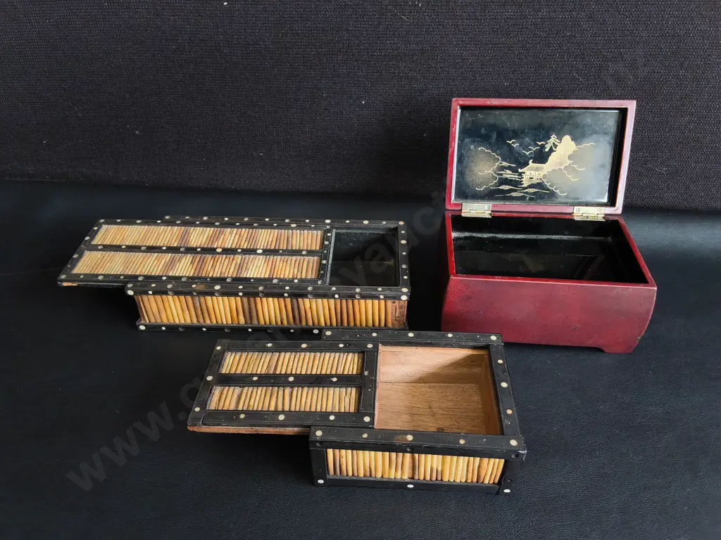 VINTAGE TRINKET BOXES, ANGLO-INDIAN QUILL & CHINESE RED LACQUER, 3 PIECES, WIDEST W 22 CM Image 1++