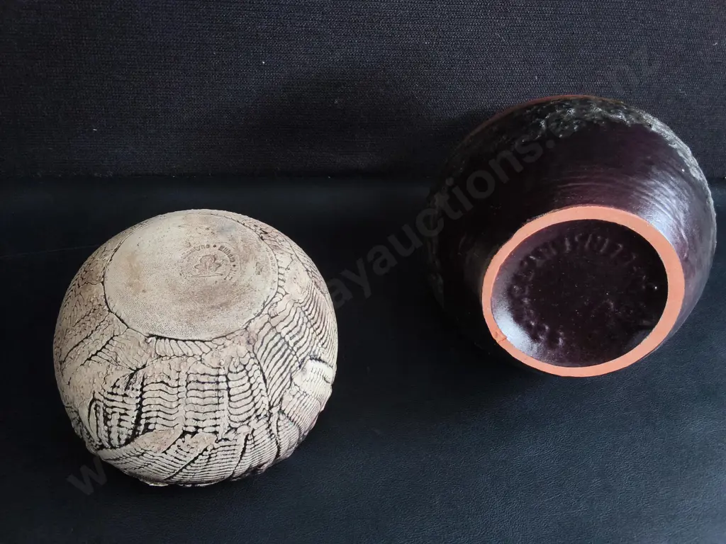 VINTAGE WEST GERMAN CERAMIC FAT LAVA VASE, AND RAKU CERAMIC HEN BOWL, TALLEST H 25 CM Image 1++