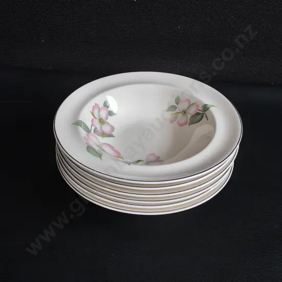 SET OF 6 VINTAGE JOHNSON BROTHERS RIMMED SOUP/CEREAL BOWLS, MADE IN ENGLAND, DIA 16 CM