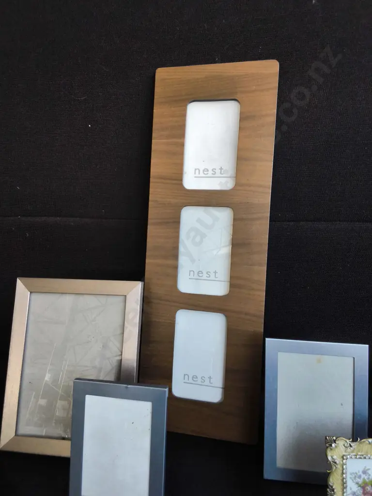6 PICTURE FRAMES, TALLEST H 54 CM Image 1++