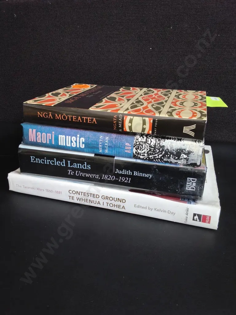 4 BOOKS ON MĀORI HISTORY AND CULTURE Image 1++