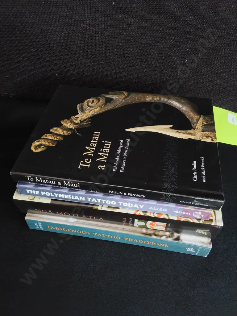 4 BOOKS ON MĀORI CULTURE, PACIFIC ART AND TRADITIONAL TATTOOING Image 1++