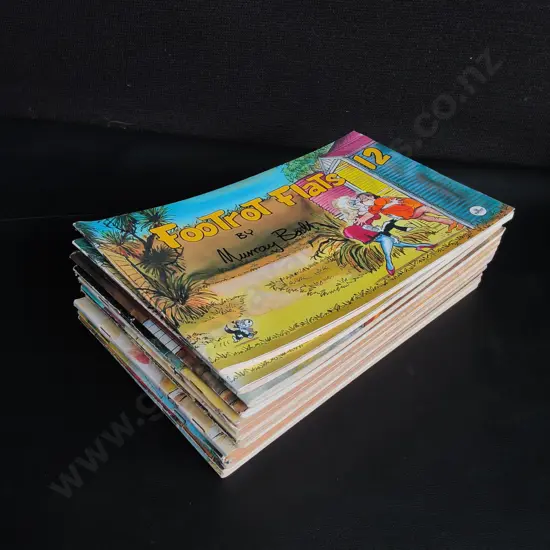 COLLECTION OF VINTAGE FOOTROT FLATS COMIC BOOKS, MURRAY BALL, 14 PIECES