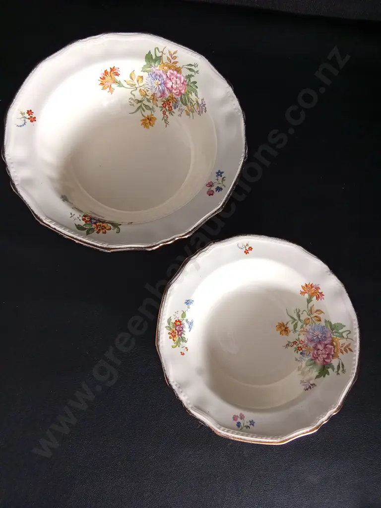 7 VINTAGE ALFRED MEAKIN ENGLAND BOWLS LARGE DIA 23CM SMALL DIA 17.5CM Image 1++