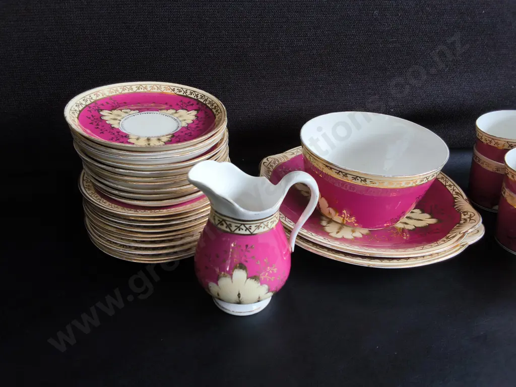VINTAGE TEA SET, CUPS, SAUCERS, CREAMER, 34 PIECES, TALLEST H 12 CM Image 1++