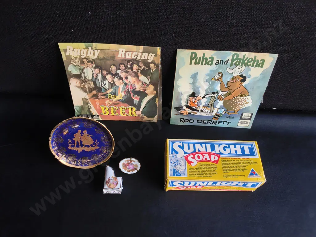 MISCELLANEOUS MIX OF VINTAGE ITEMS Image 1++