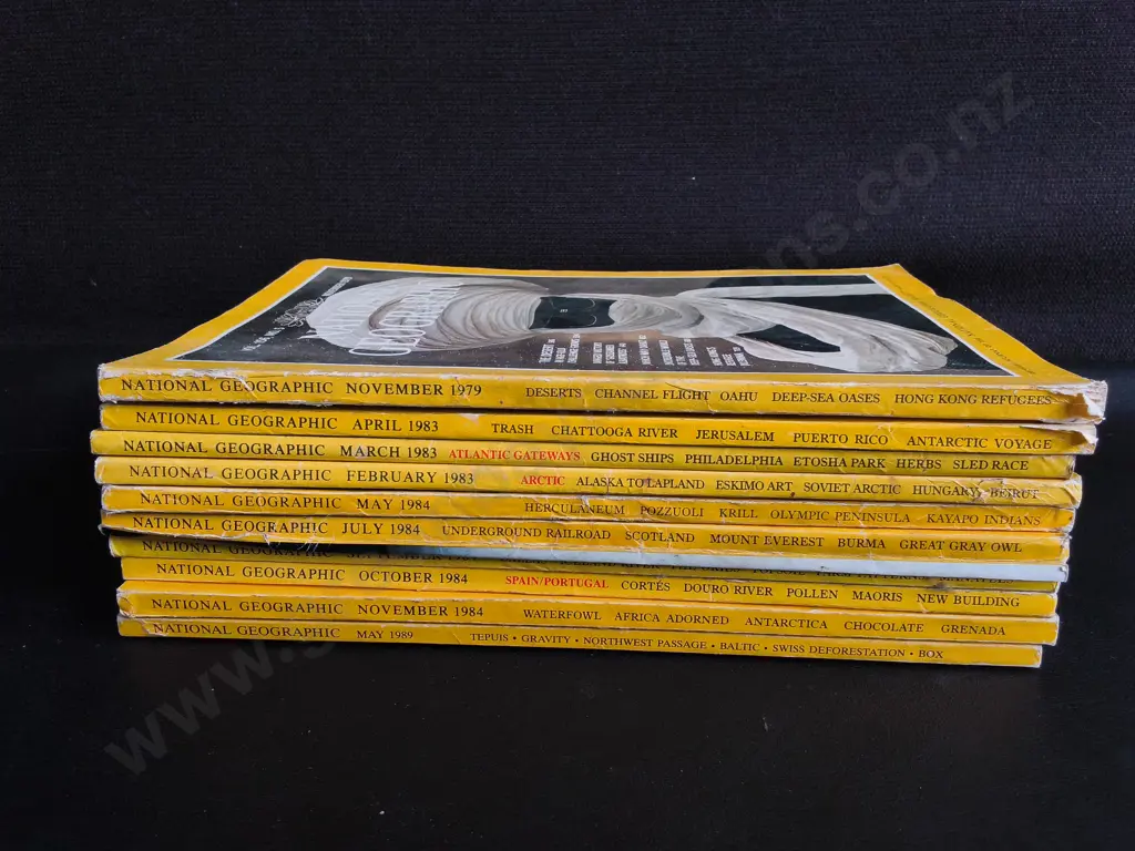 10 VINTAGE NATIONAL GEOGRAPHIC MAGAZINES Image 1++