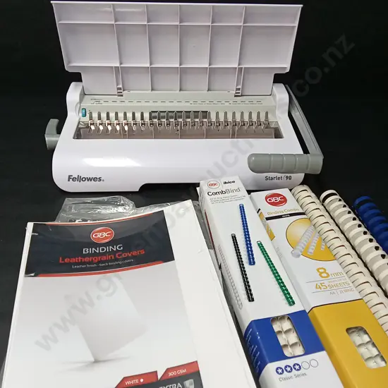 FELLOWES AT HOME BINDER WITH SUPPLIES