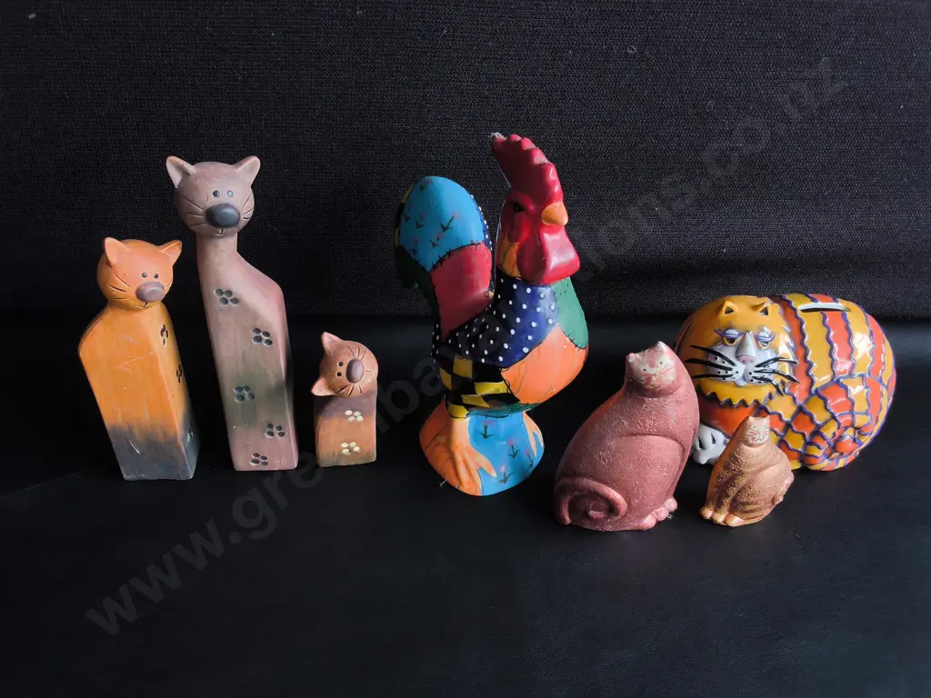 MIX OF CAT AND CHICKEN DECOR, TALLEST H 24 CM, 7 PIECES Image 1++
