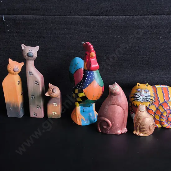 MIX OF CAT AND CHICKEN DECOR, TALLEST H 24 CM, 7 PIECES