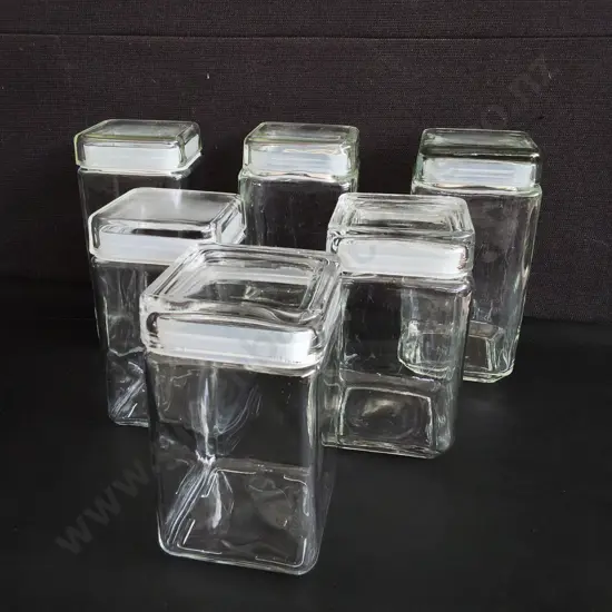 6 GLASS STORAGE CANISTERS WITH LIDS, TALLEST H 22 CM