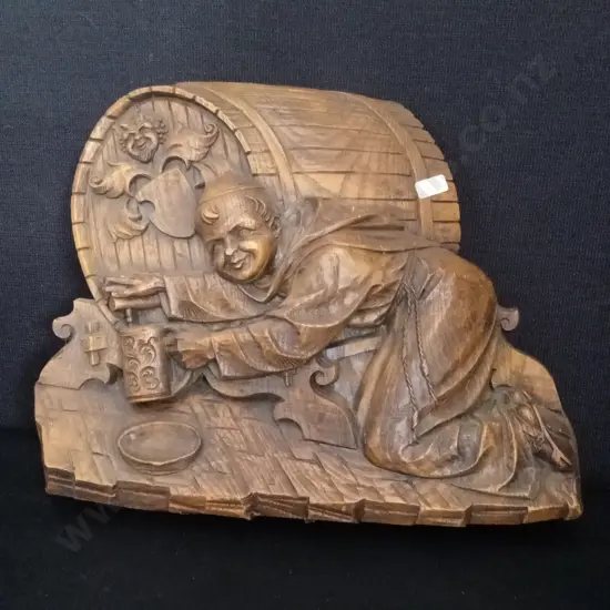 VINTAGE 3D CARVED WOODEN WALL PLAQUE H32CM