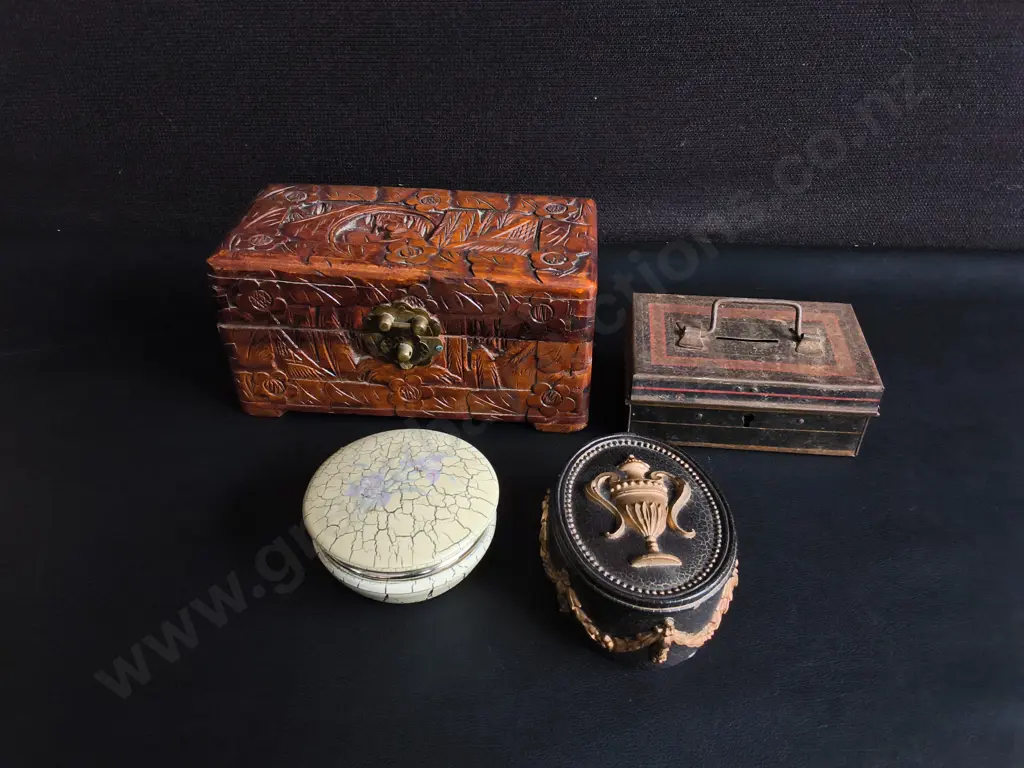 COLLECTION OF VINTAGE DECORATIVE BOXES, 4 PIECES, WIDEST W 19 CM Image 1++