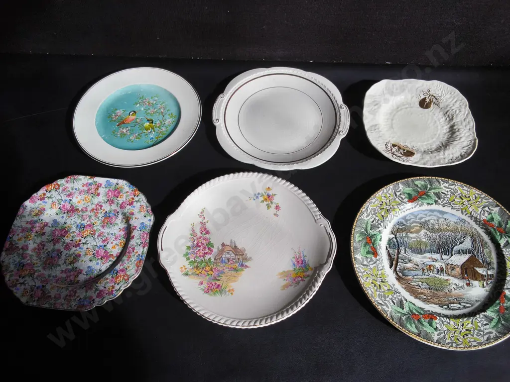 MIX OF VINTAGE PLATES, 6 PIECES, WIDEST DIA 26 CM Image 1++