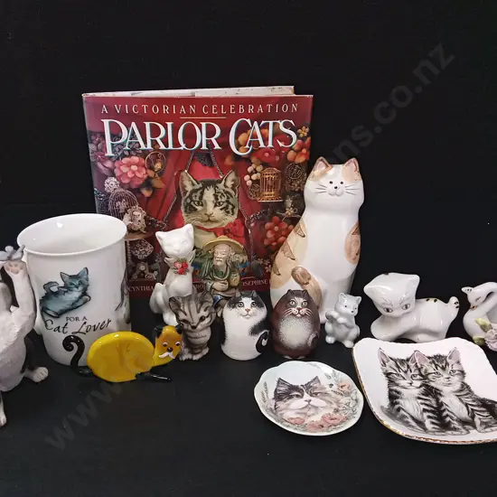 COLLECTION OF CAT ITEMS AND 2 OTHERS TALLEST H14CM