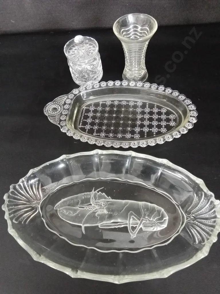 11 GLASS ITEMS LARGEST DIA 27CM Image 1++