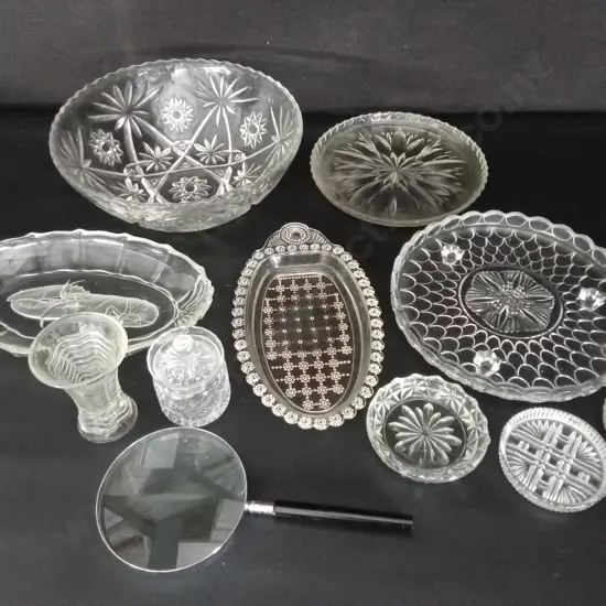 11 GLASS ITEMS LARGEST DIA 27CM