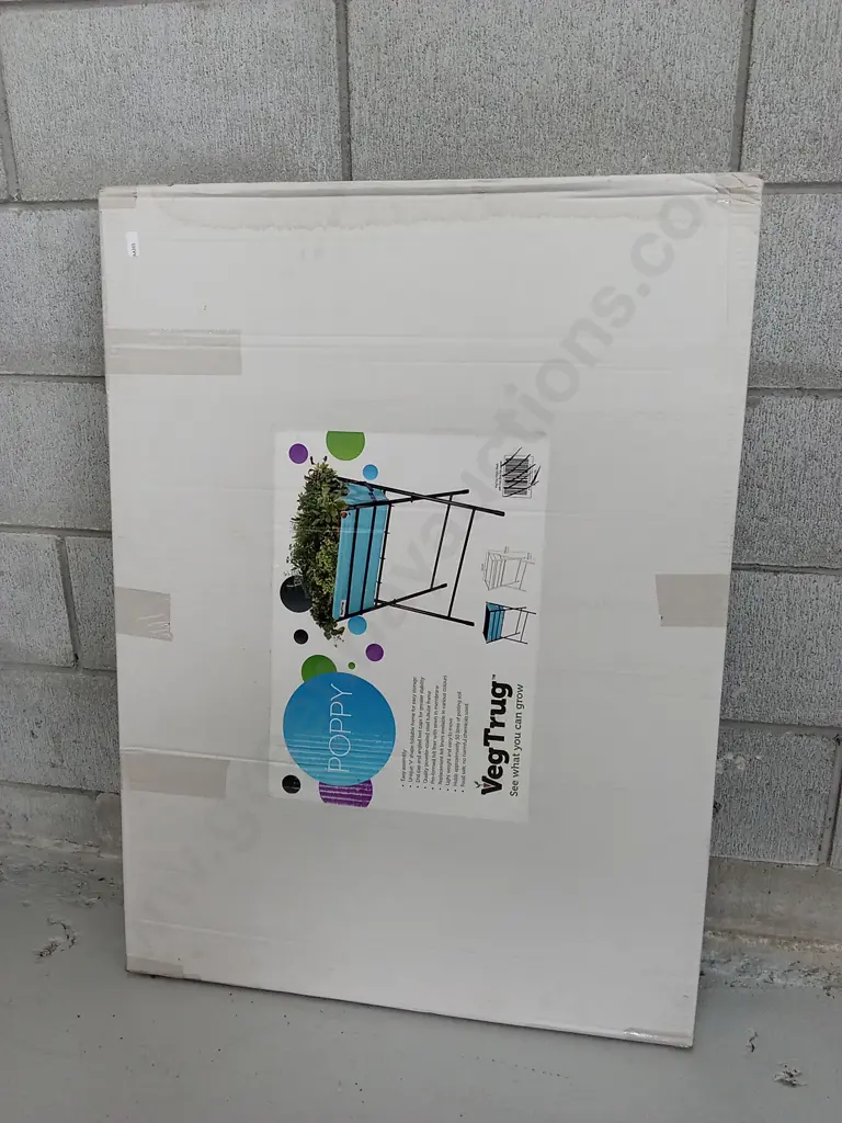 BRAND NEW VEGTRUG POPPY FELT PLANTER Image 1++